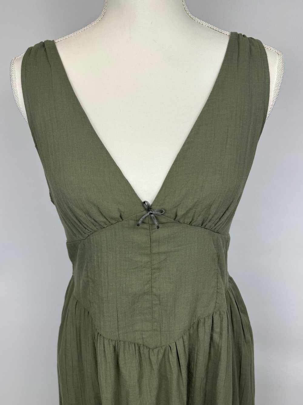 American Eagle V-Neck Corset Midi Dress Sundress Olive Green Pockets Medium - Picture 3 of 10
